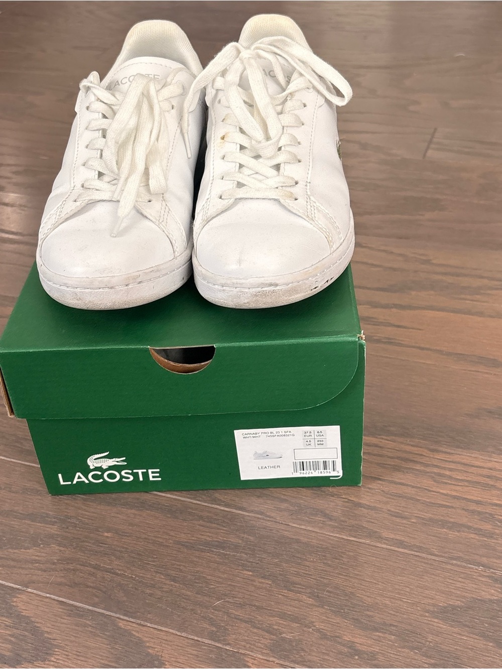 Lacoste Carnaby Pro White Leather Sneakers – Women’s Size 6.5